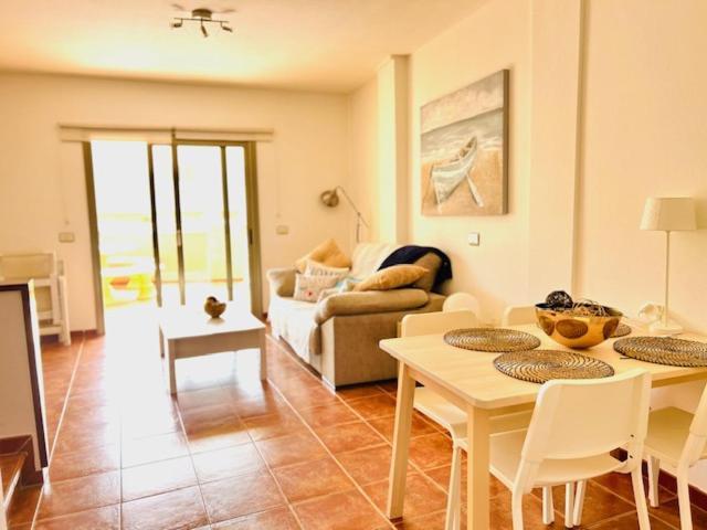 Apartamentos Vista Marina - El Medano Exteriör bild